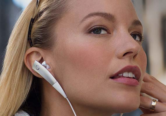 Samsung Gear Circle Bluetooth headset now available in India at Rs