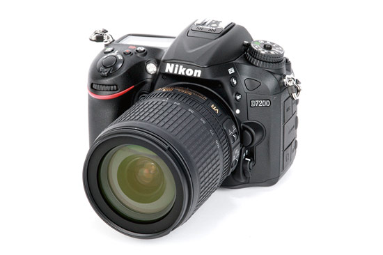 Nikon D 7200