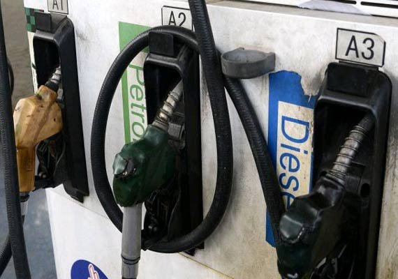 Petrol price cut by Rs 1.82/litre; diesel rate hiked by 50p