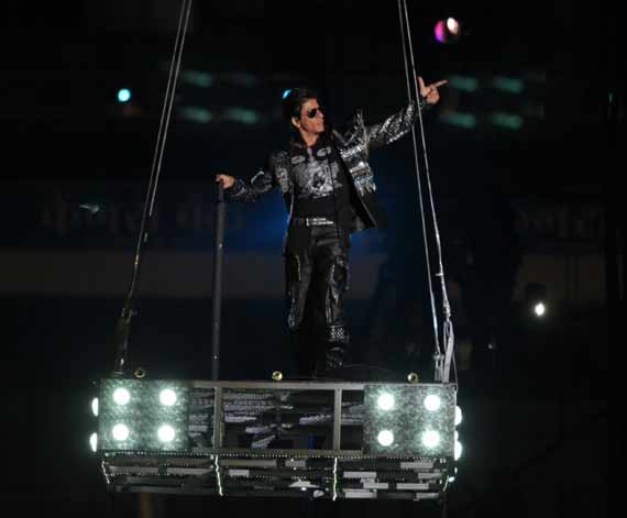 Shah Rukh dance at Stardust Awards