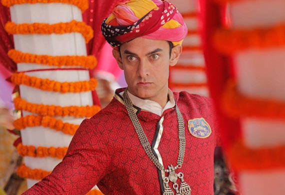 PK movie review: Aamir Khan as PK will steal your heart | Bollywood