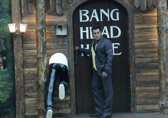 Bigg Boss 8: Sonali gets evicted, Salman introduces new BB house (view