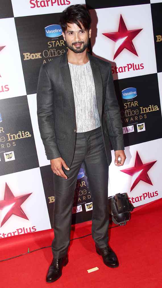 shahid kapoor at box office india awards