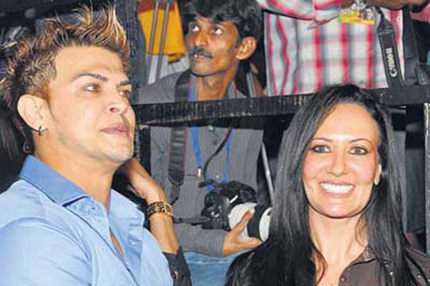 Sahil Khan Reveals Ayesha Shroff S Intimate Pics With Him In The Court View Pics India Tv