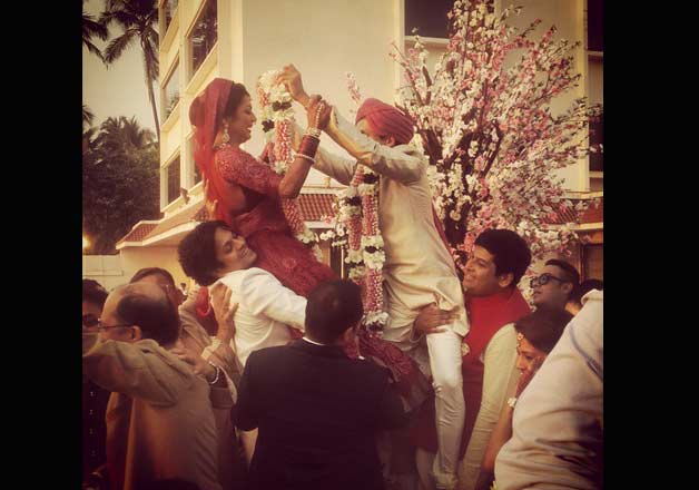 Drashti Dhami wedding pic