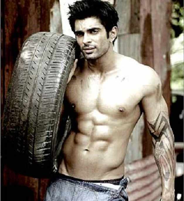 Shirtless Bollywood Men Mumbai S Hottest Male Model Poses Nude Sexiz Pix 