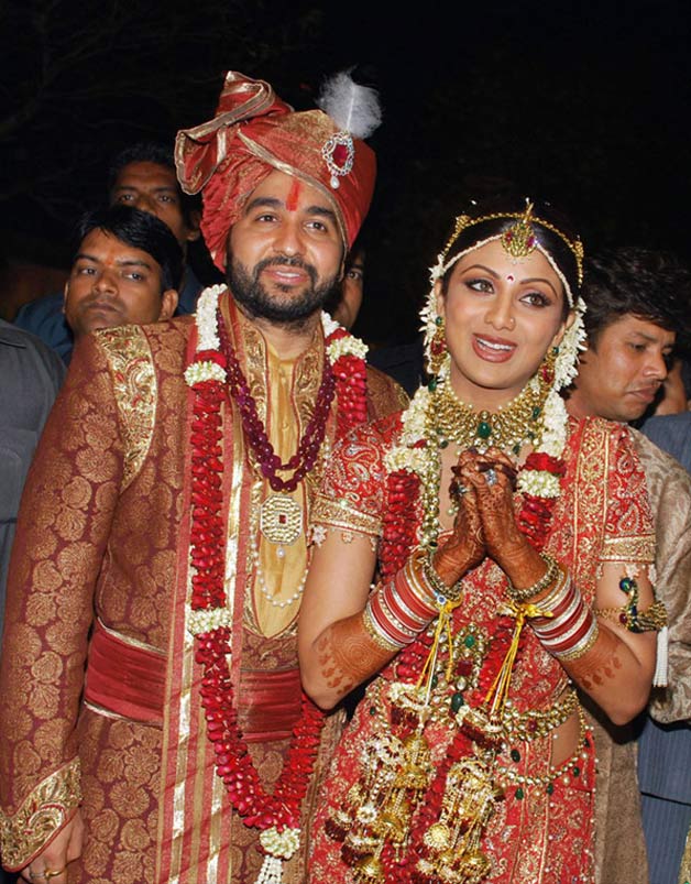 Shilpa Shetty Raj Kundra wedding album IndiaTV News India TV