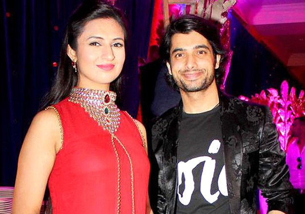 Divyanka Tripathi and hubby Sharad Malhotra breaking up-IndiaTV News