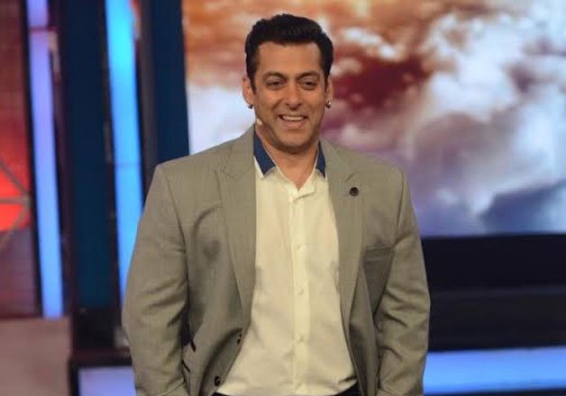 Salman Khan takes the Twitter route to promote ‘Dolly Ki Doli’