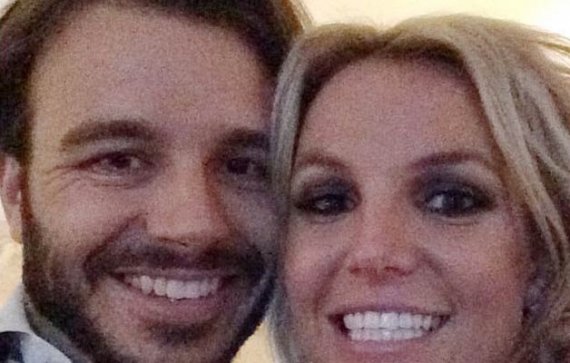 Britney Spears gifted beau Charlie Ebersol horses?