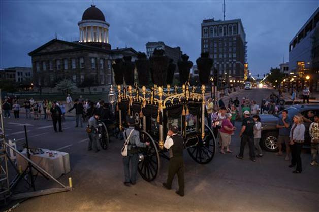 Abraham Lincoln funeral re-enactment