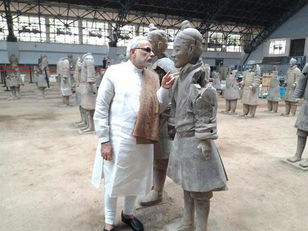 Terracotta visit Modi
