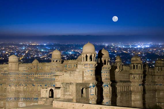 amazing forts in india