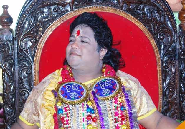 628px x 440px - After Radhe Maa Odishas Sarathi Baba Caught In Scandal | My XXX Hot Girl