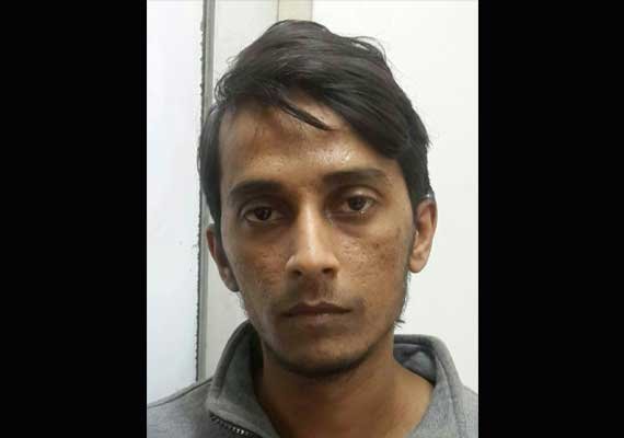 Indian Mujahideen&#39;s under cover agent arrested - IndiaTv589496_ajaz_sheikh