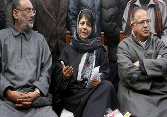 Congress in touch with PDP to prevent BJP from forming govt in JandK