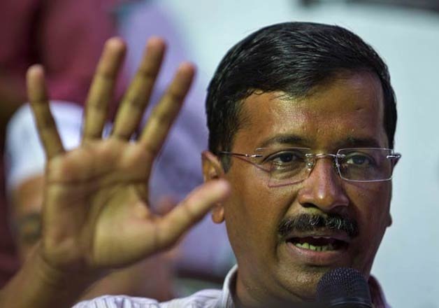 Delhi polls: Congress moves EC against Kejriwals bribe remarks