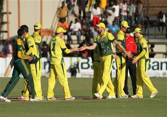 Australia stops slide, beats South Africa