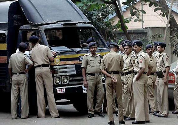 Five Tv Actresses Held By Mumbai Police In High Profile Sex Racket