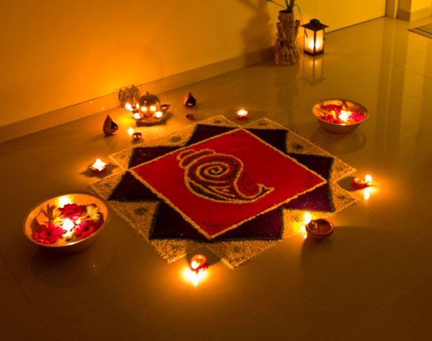 Diwali Special 10 Best Decoration Ideas For Your Home Lifestyle News India Tv - Images Of Home Decoration For Diwali